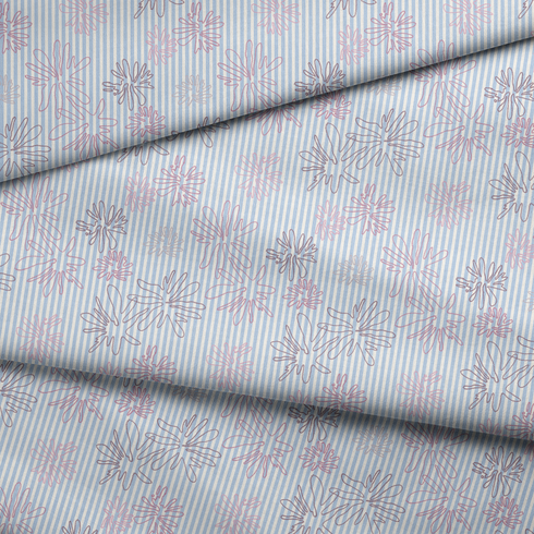 Patrón de flores rosadas sobre rayas azules y blancas verticales, diseño floral delicado y fresco fabric fold mockup