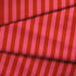 Rayas verticales en rojo y rosado fuerte alternadas