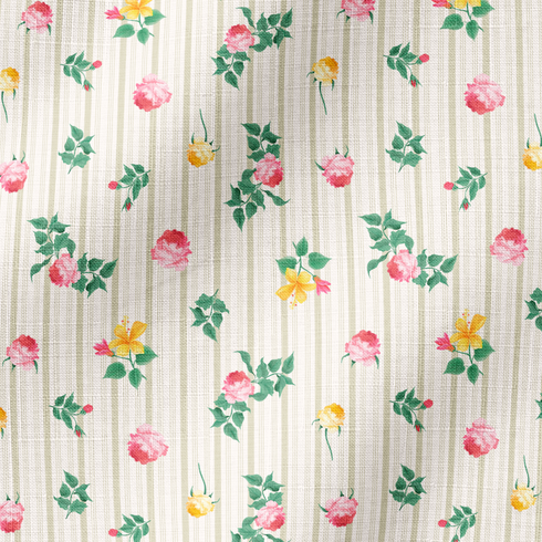 Patrón floral con rosas rosadas y amarillas sobre fondo de rayas beige y crema con hojas verdes fabric ripple mockup