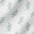 Patrón floral azul con ramas delicadas sobre fondo de rayas blancas y grises, estilo botánico fabric ripple mockup