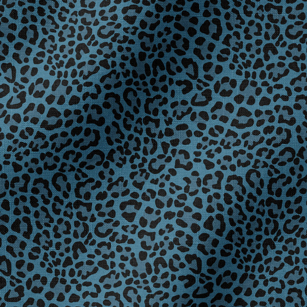 Estampado animal print de leopardo en negro sobre fondo azul petróleo fabric ripple mockup