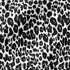 Patrón de leopardo negro sobre fondo blanco con manchas irregulares distribuidas verticalmente fabric ripple mockup
