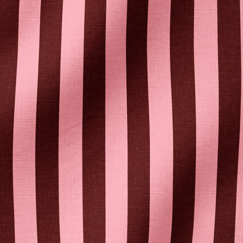 Rayas verticales anchas alternando café oscuro y rosado pálido