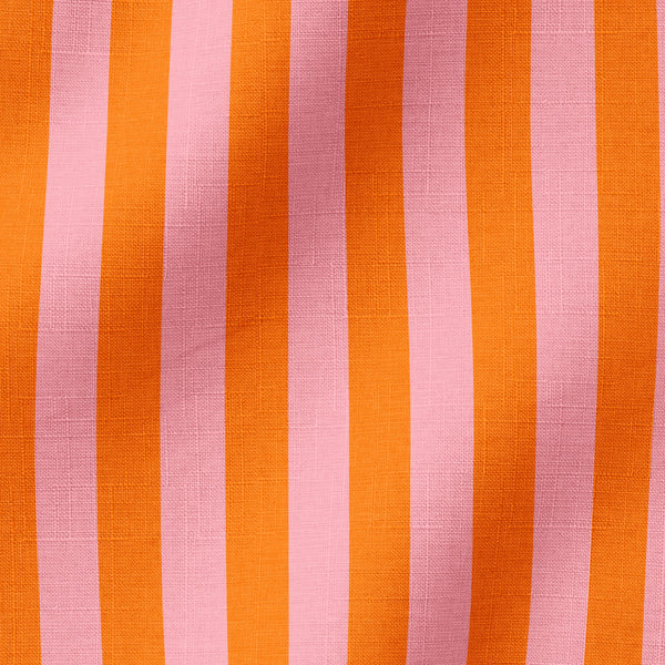 Franjas verticales en naranja y rosado sobre fondo claro