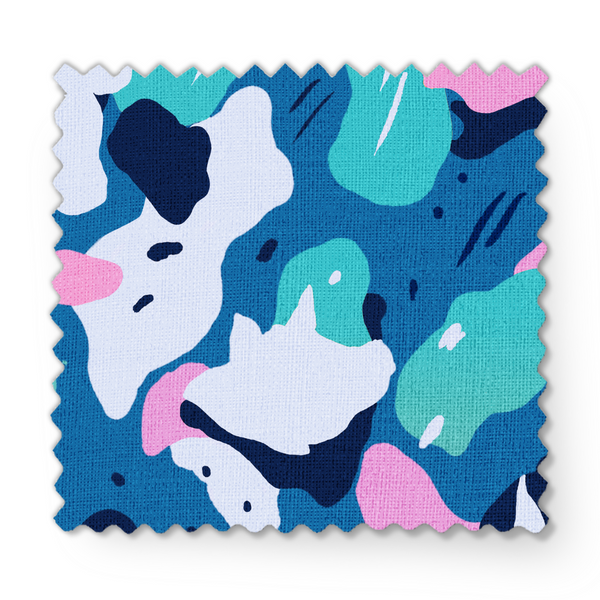 Patrón abstracto en tonos azul, turquesa, rosa y blanco con formas orgánicas superpuestas. fabric swatch mockup
