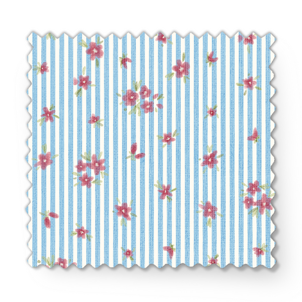 Patrón de rayas azul cielo con flores rosadas pequeñas dispersas sobre fondo blanco fabric swatch mockup