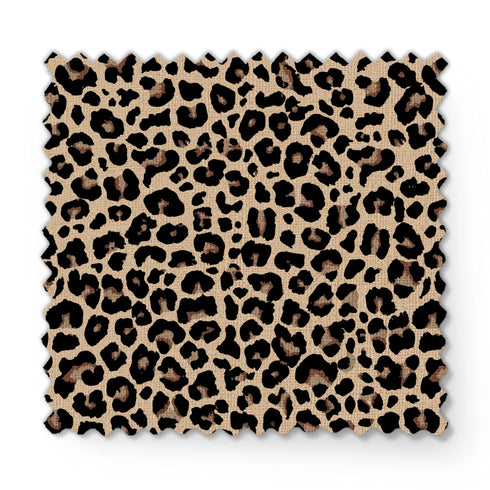 Estampado animal print de leopardo en café y beige sobre fondo negro fabric swatch mockup