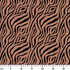 Estampado de rayas abstractas onduladas en negro sobre fondo rosado tipo animal print ruler cm