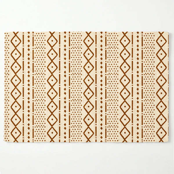 Patrón geométrico café con pepas, rombos, líneas verticales y motivos decorativos sobre fondo crema