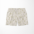 Patrón delicado de ramas verdes sobre rayas verticales beige y crema con estilo botánico suave sutex swimtrunks