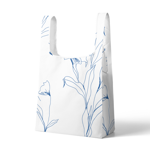 Patrón botánico de líneas azules que muestra flores y hojas en un estilo de dibujo minimalista sobre fondo blanco. sutex tote mockup