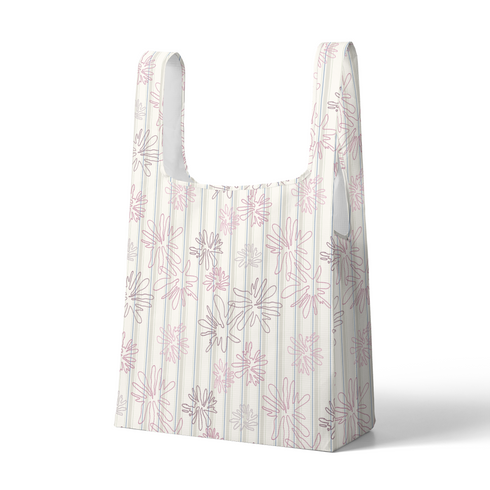 Patrón floral con flores rosado pálido sobre fondo de rayas verticales en tonos crema y beige sutex tote mockup