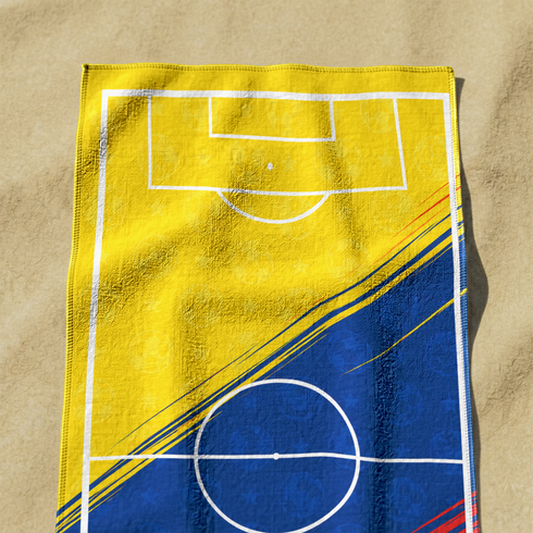 Cancha de fútbol con colores de la bandera colombiana: amarillo, azul y rojo con texto promocional sutex towel medium