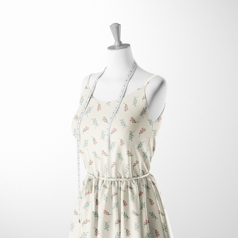 Patrón de rayas beige con flores rosadas y azules delicadas sobre fondo de líneas verticales sutex woven dress form mockup