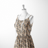 Estampado animal print en negro, café y blanco con manchas difuminadas estilo leopardo sutex woven dress form mockup