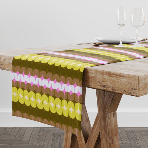table runner mockup