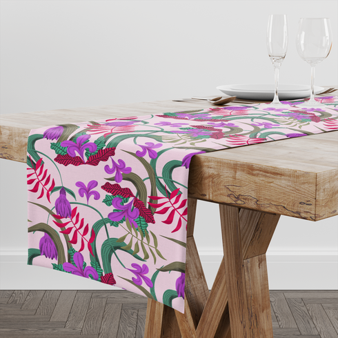 table runner mockup