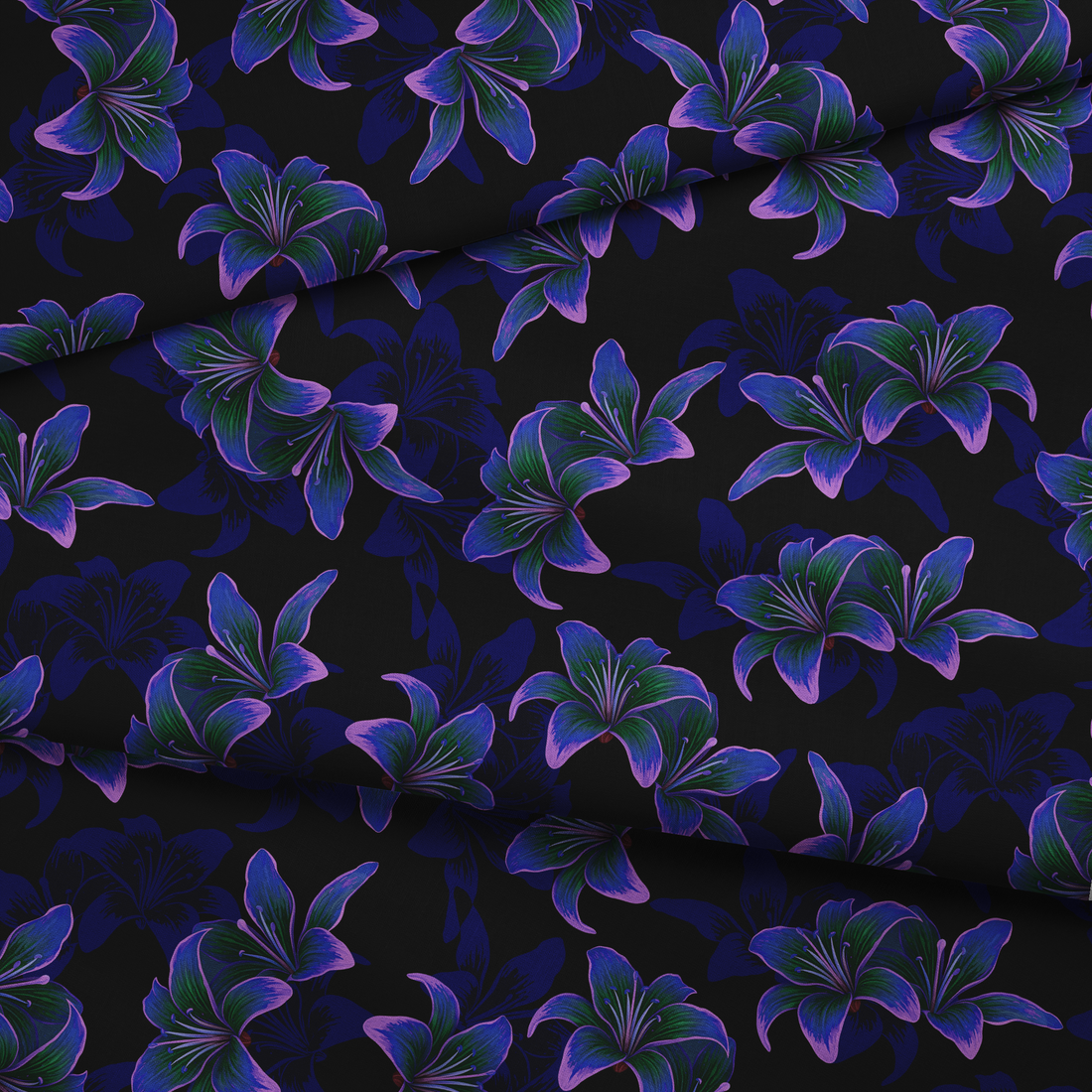 Patrón de flores de lirio en tonos azules y morados brillantes sobre fondo negro profundo fabric fold mockup