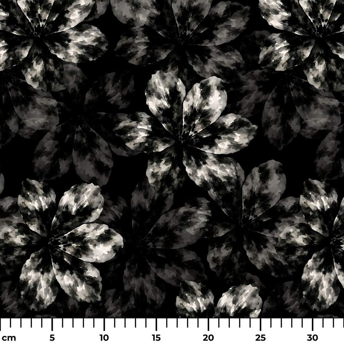 Patrón abstracto de flores oscuras con destellos blancos en fondo negro, efecto tie-dye. ruler cm